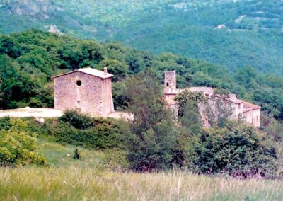 SENTIERI ED ESCURSIONI CHE PARTONO DA AGRIOSTELLO VALLE LIBERA UMBRIA